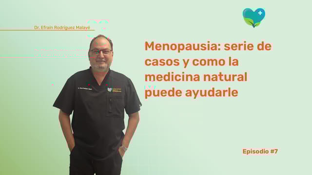 Mujeres que experimentan síntomas de menopausia reciben tratamiento naturopático y acupuntura para mejorar su calidad de vida.