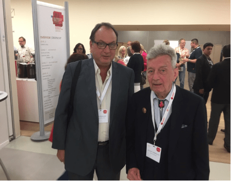 Dr. Jacques Imberechts y Dr. Efraín Rodríguez Malavé en Congreso Liga Medica Homeopática Internacional, Leipzig Alemania, 2017)